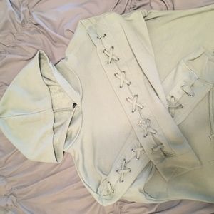 Green cropped hoodie